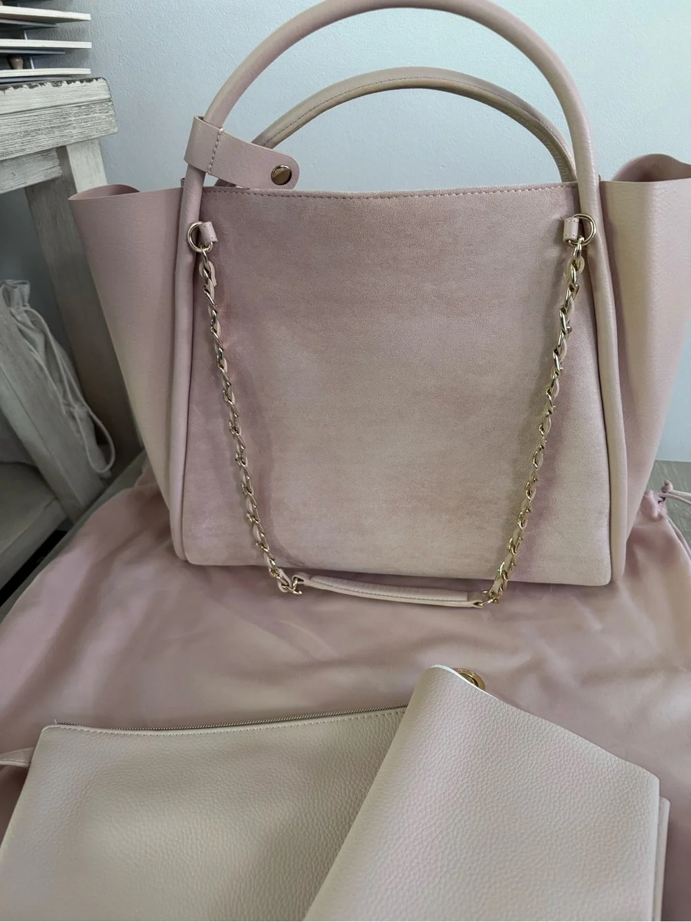Rachel Parcell for Itzy Ritzy Boss Tote + Boss Changing Clutch Set